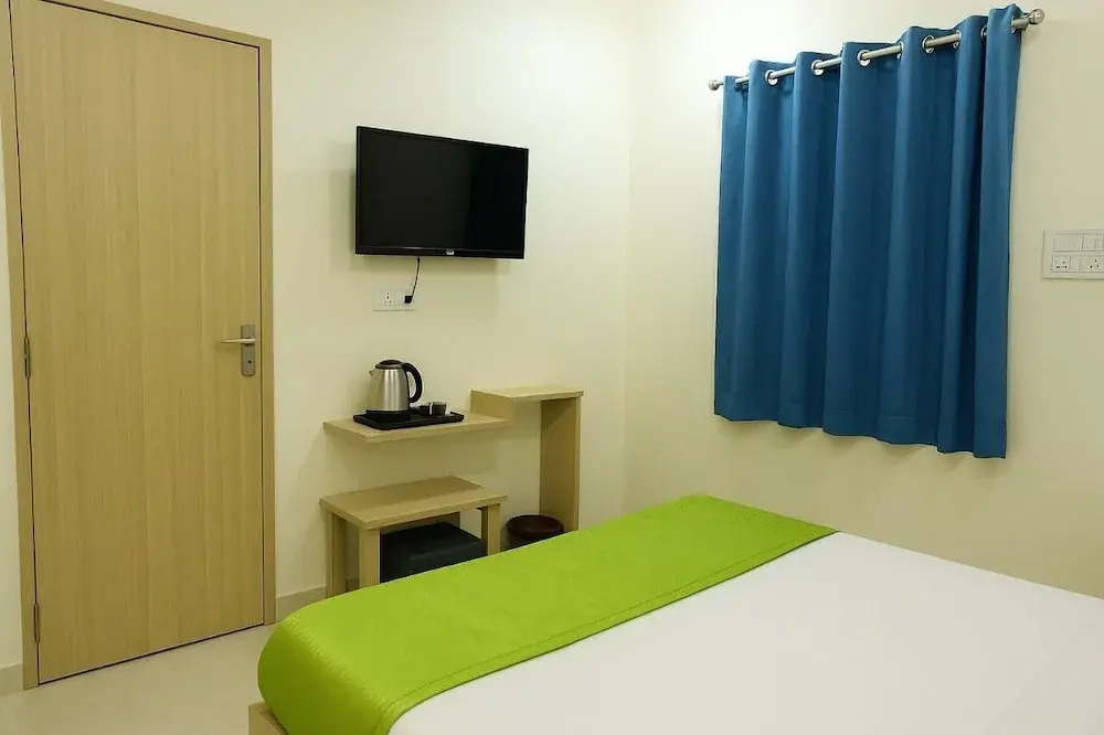 Hotel Kanha Inn Ayodhya