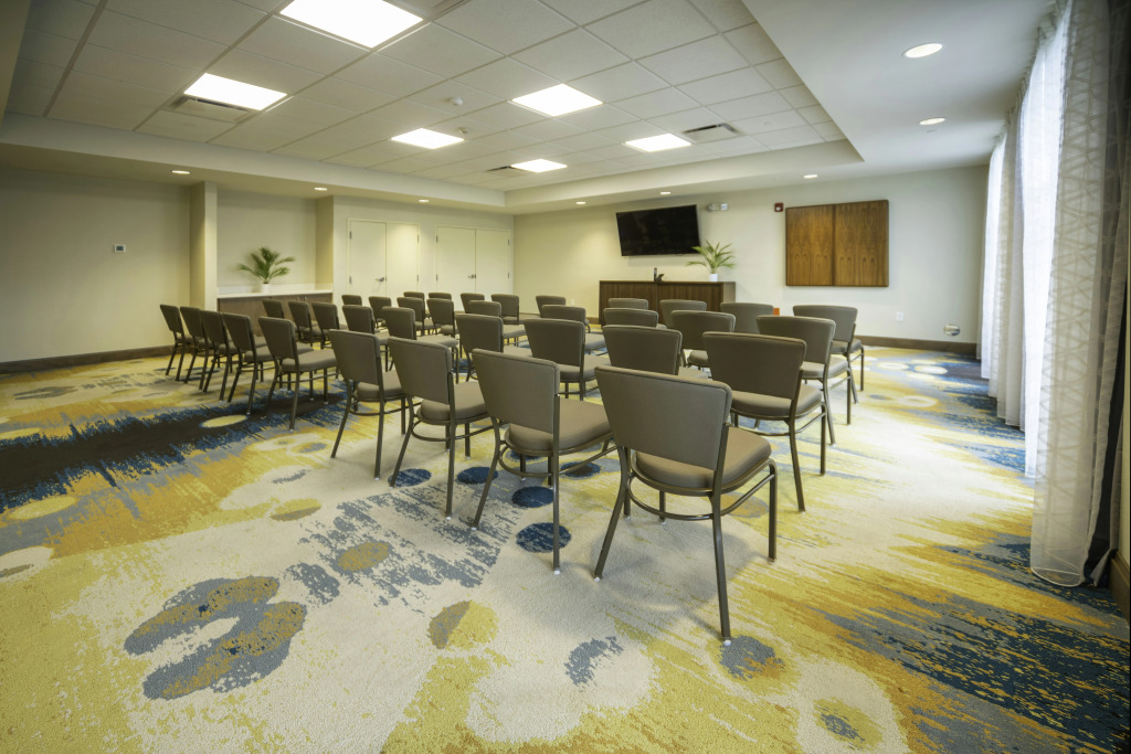 Staybridge Suites - Summerville by IHG