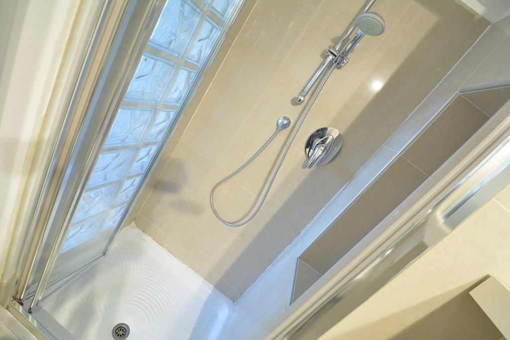 TERRACE!, TERRACE 360' STYLISH, 3bed, aircond wifi