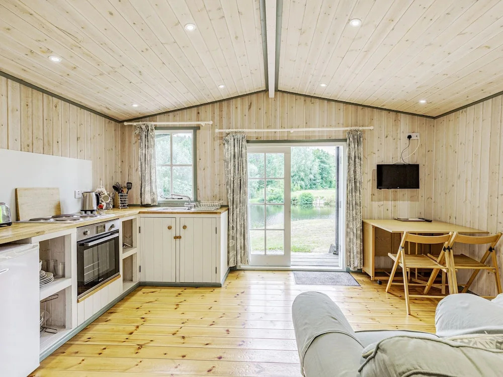 Lakeside Cabin