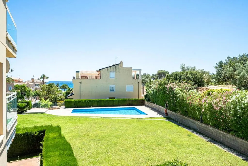 Hauzify I Apartament Cala Pepo