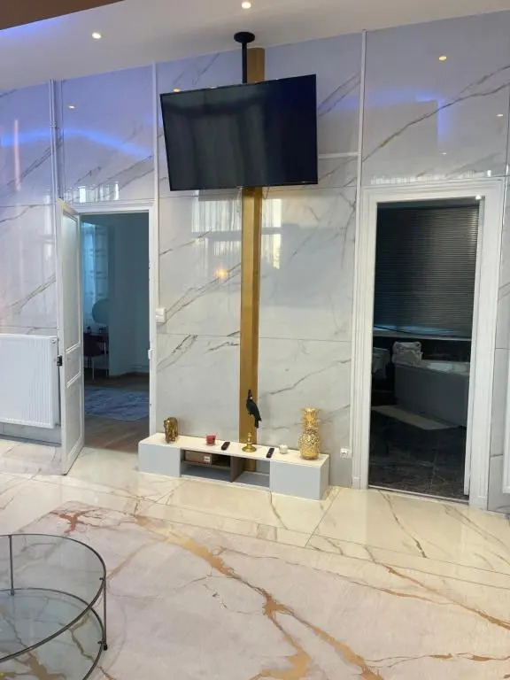 Golden Suite