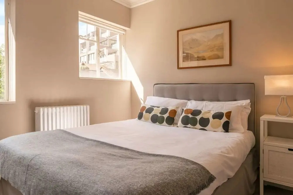 A Regal Abode - Marylebone - by Frankie Says