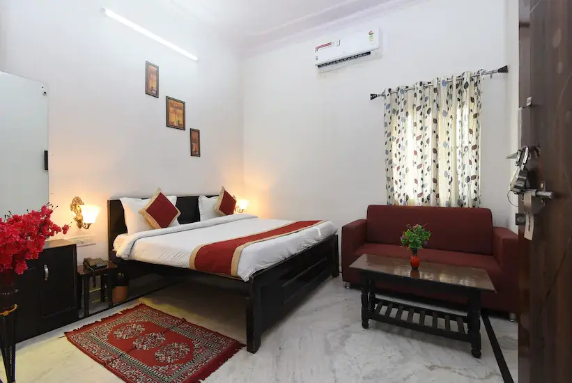 Hotel Manbhar