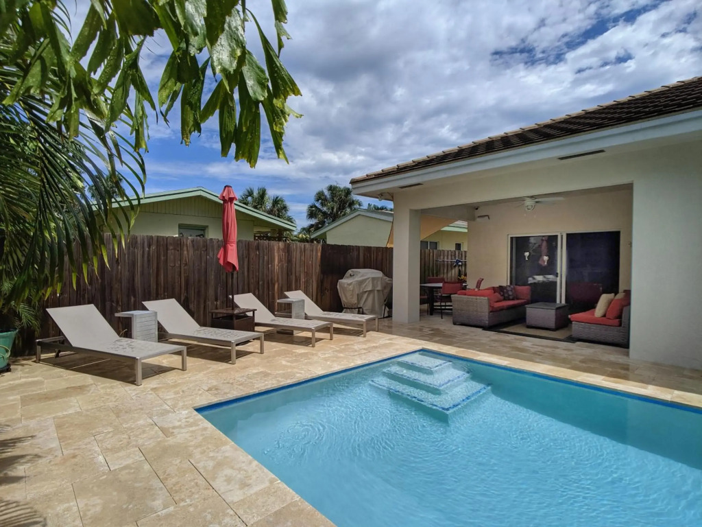 Coral Reef Villa