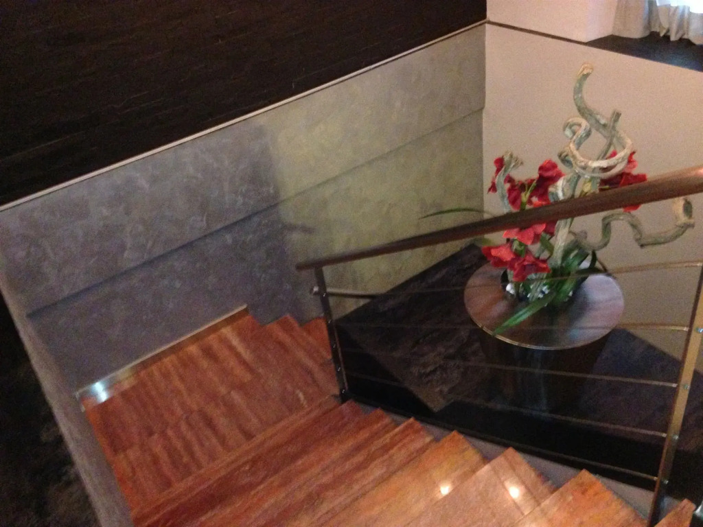 Hotel Five