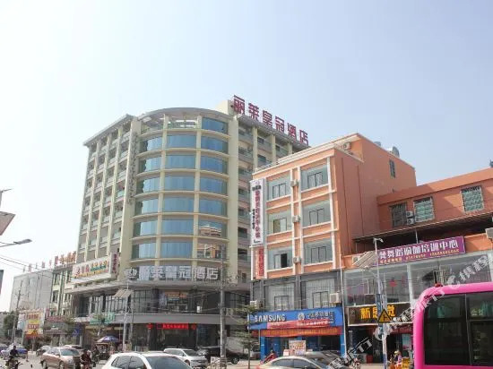Lingshui Qingshui Bay Lilai Huangguan Hotel