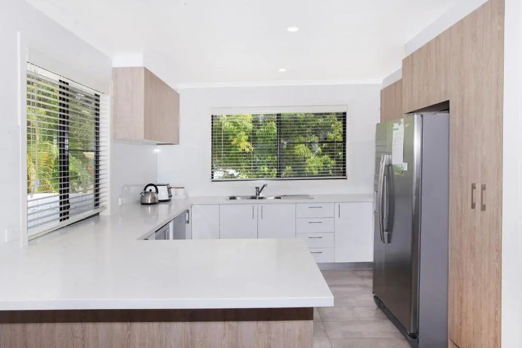 8 Springfield Avenue