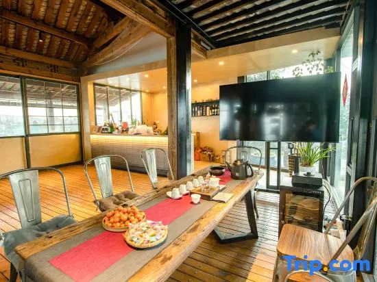Heyuan Hotel