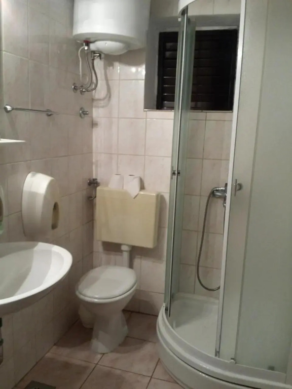 Apartments "Villa Mungos" Sobra