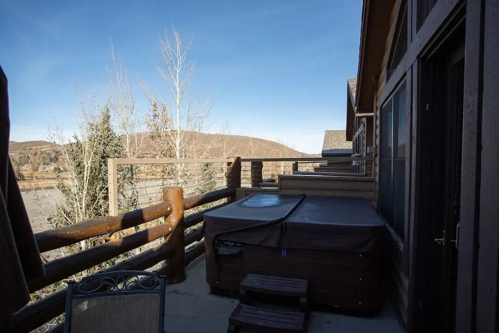 Comstock Lodge - Two Bedroom Condo with Hot Tub #306 2 Condo