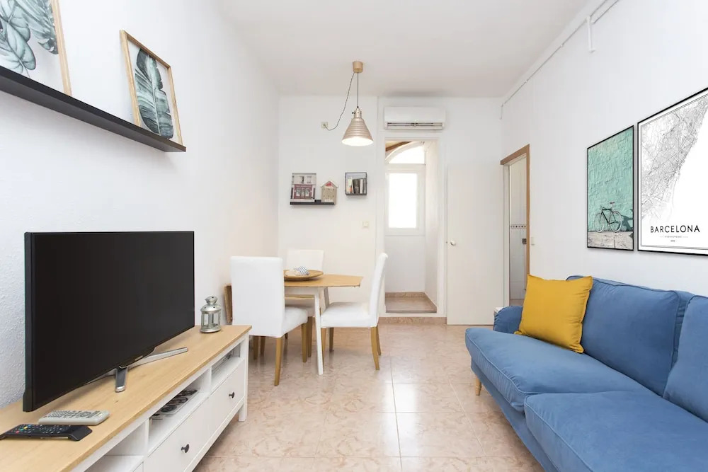 Madrona Apartment