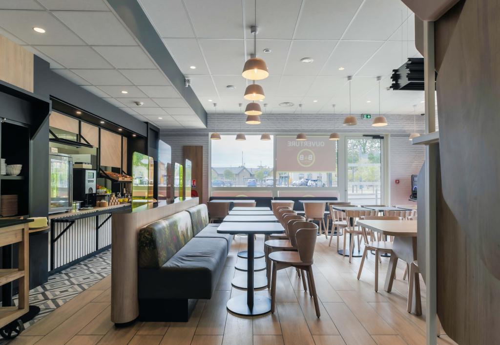 B&B Hôtel Thionville Centre Gare Porte du Luxembourg A31- Confort climatisé