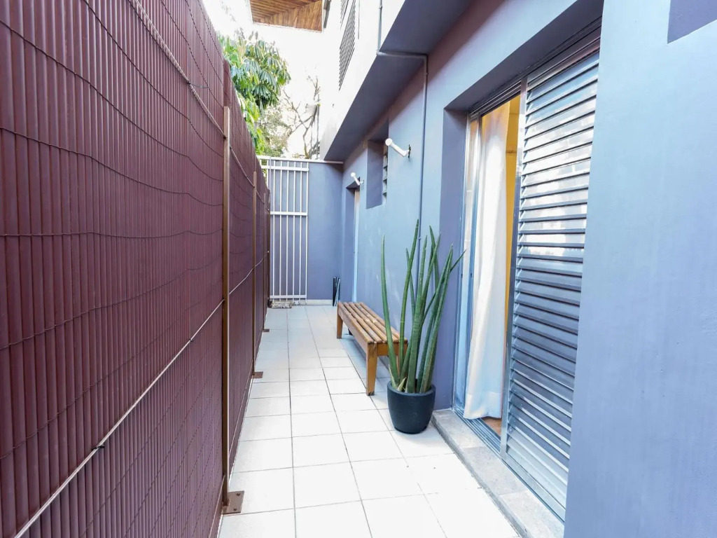 Apartamento 2 Quartos, Lindo, Aconchegante na Praça Pôr do Sol