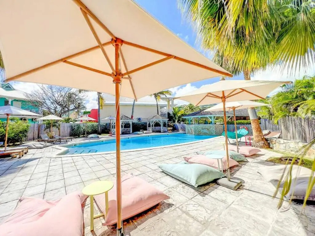 The Beach Central 50m From Orient Bay Beach