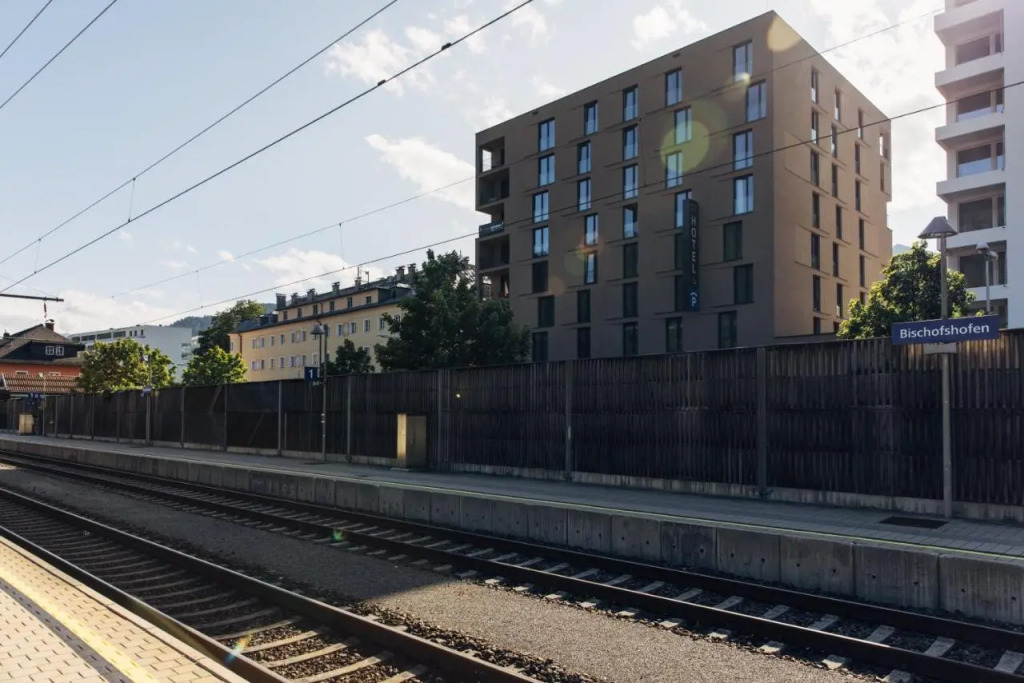 harrys home Bischofshofen hotel & apartments