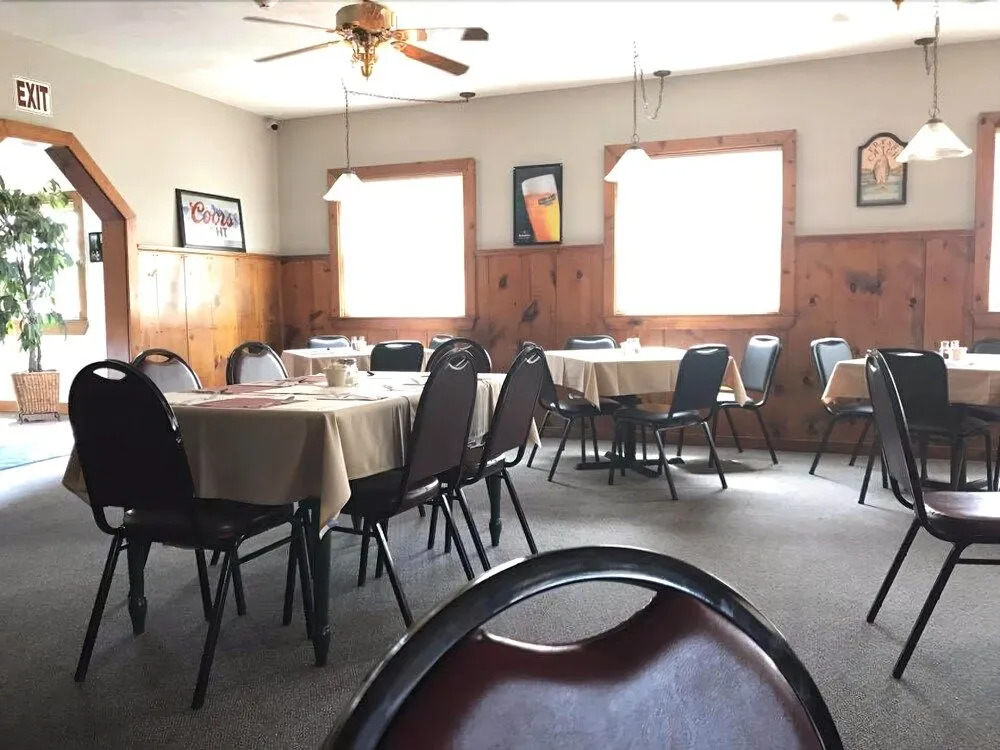 Salmon River Pub & Grill