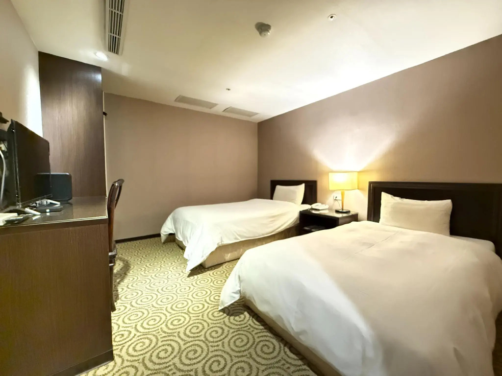 Well Garden Hotel