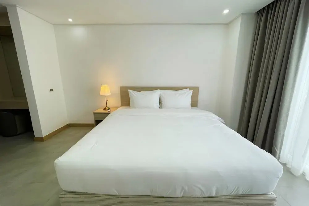 The Glory Hotel and Residence Clark Pampanga