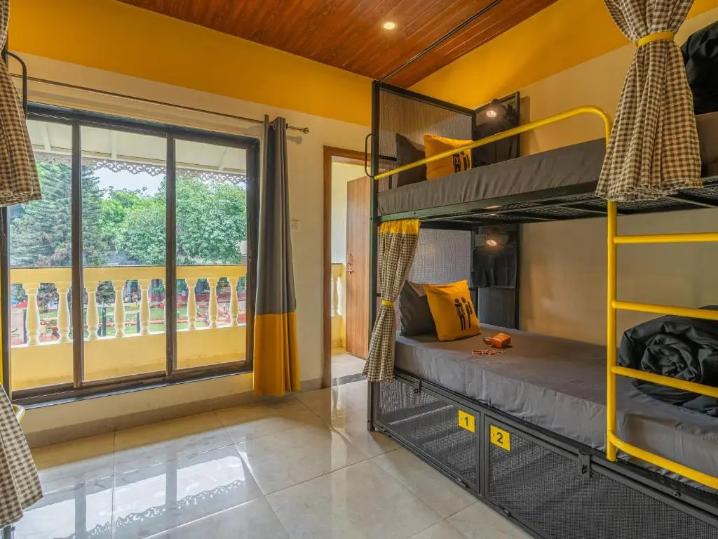 The Hosteller Lonavala, City Centre