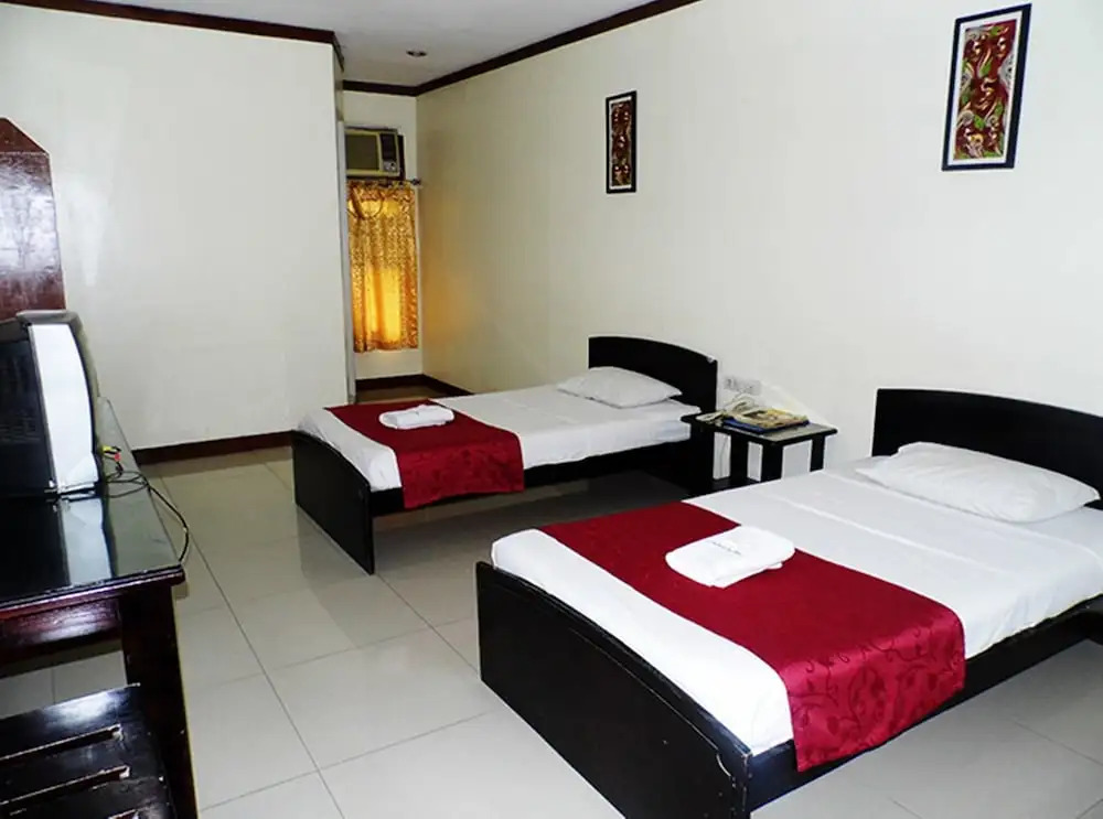 Check Inn Bacolod by RedDoorz