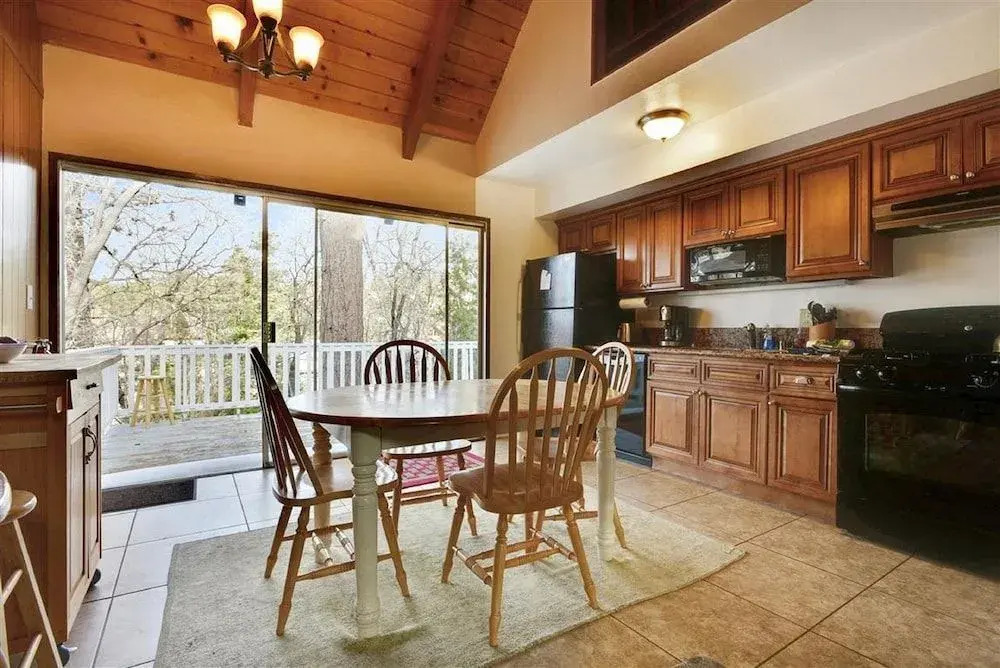 Shell Cottage