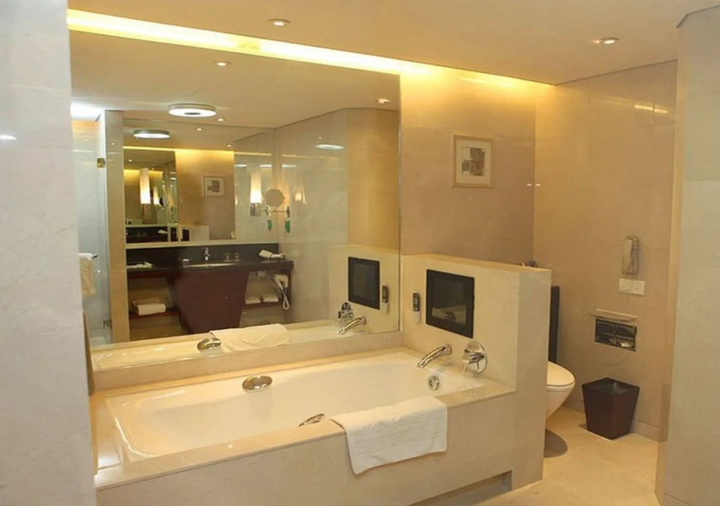 Rich View Hotel