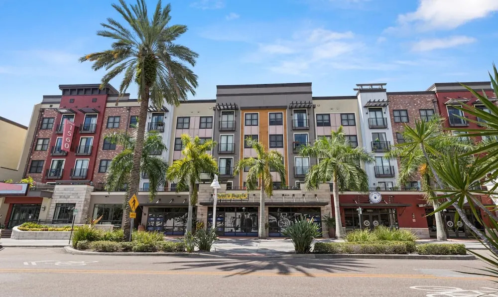 Landing Modern Apartment With Amazing Amenities Id81589
