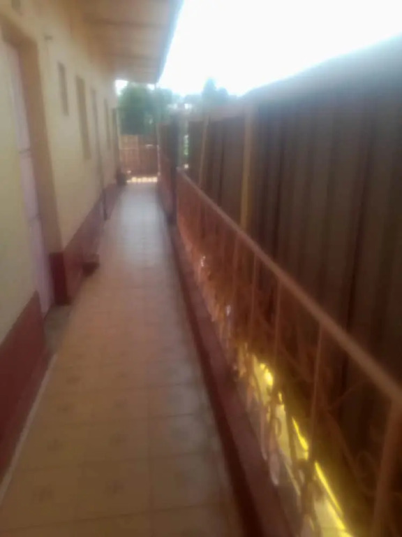 Royal Annex Hotel
