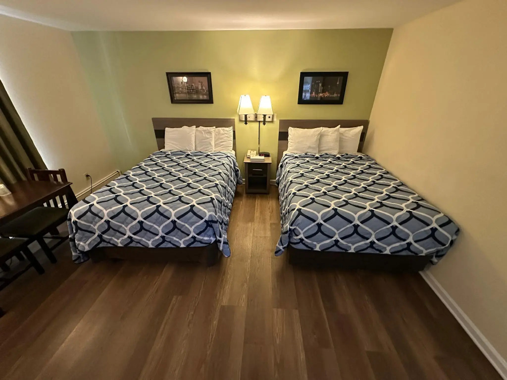 Sea Girt Lodge