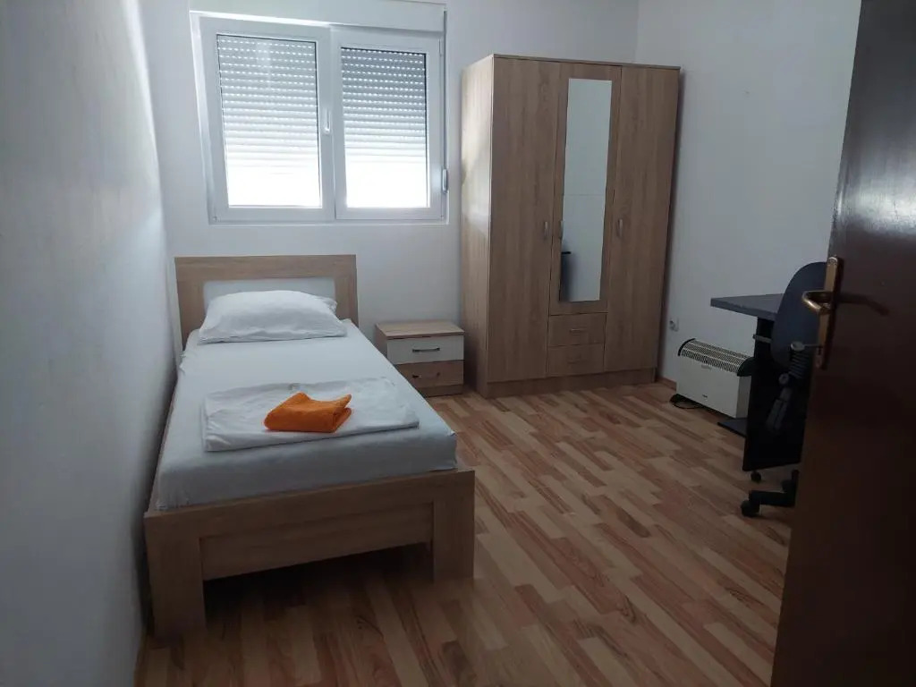 Apartman na rijeci Cijevni