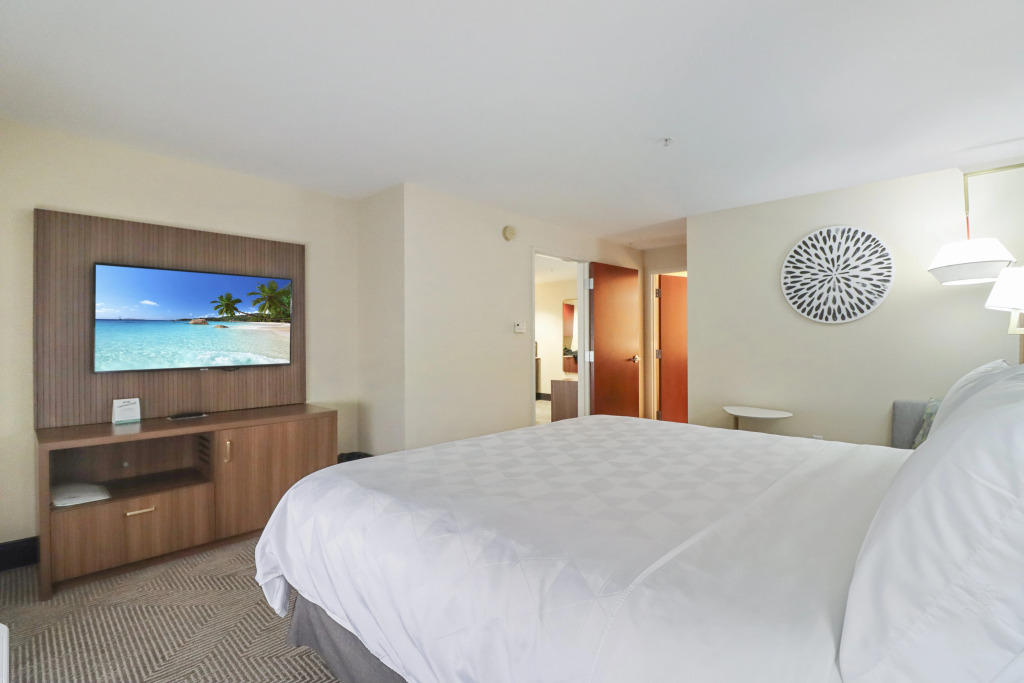 Holiday Inn Quincy East by IHG