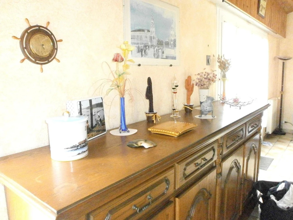 House With 3 Bedrooms in Saint-michel-chef-chef, With Enclosed Garden