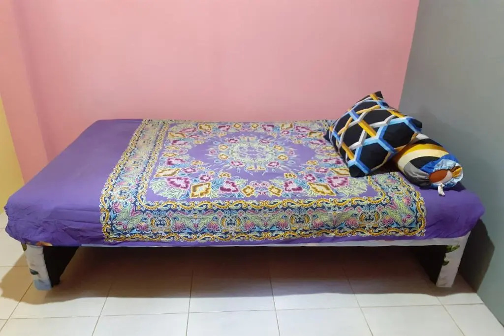 OYO Life 2678 Manyar Guest House