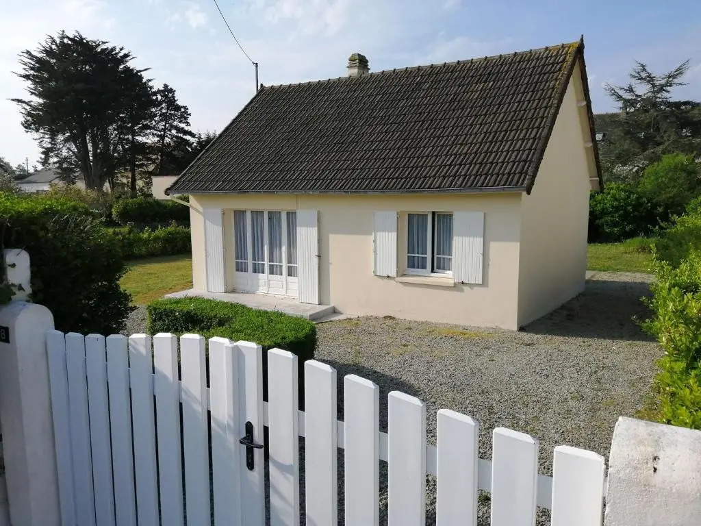 La Petite Isle - Maison et jardin - plage à 200 m
