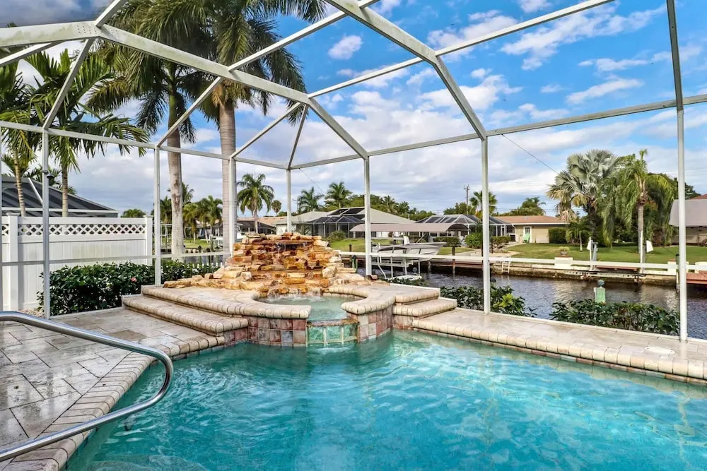 833 Monticello Ct