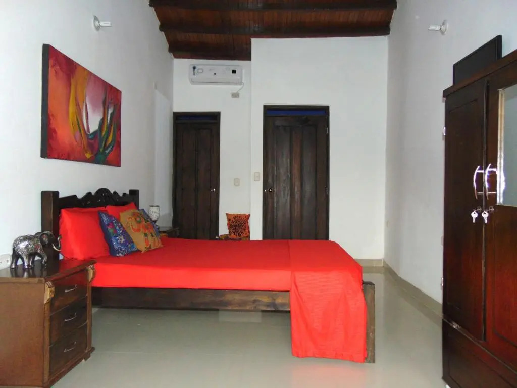 Hostal Santa Maria City