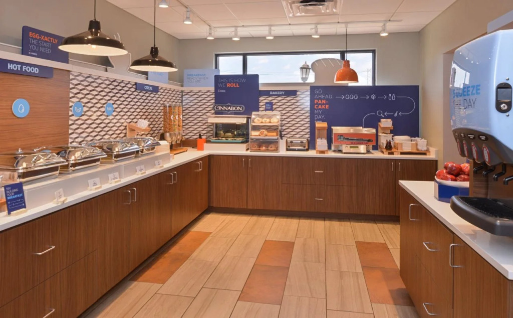 Holiday Inn Express & Suites Indianapolis Dtn-Conv Ctr Area by IHG
