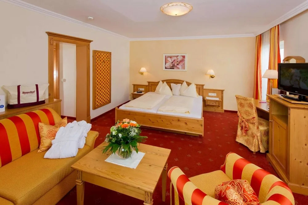 4* Familienhotel Taxerhof