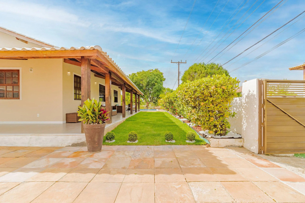 GB77 Ótima Casa 5 Quartos com Piscina e Churrasqueira - Guarajuba