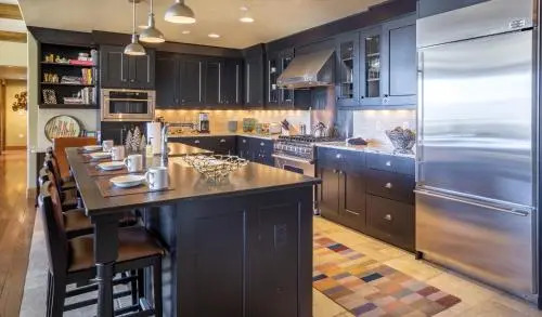 Edgemont 2704 - Luxury Ski-in Ski-out Condo