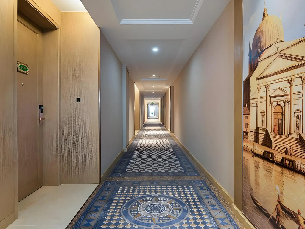Vienna International Hotel (Suzhou Railway Station North Square)
