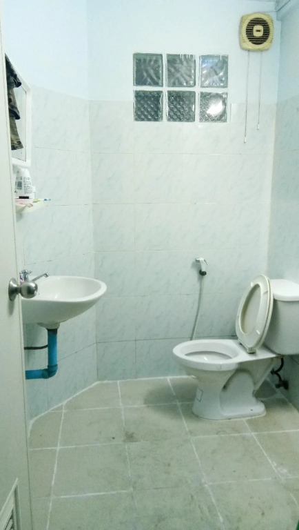 Shady'S Hostel