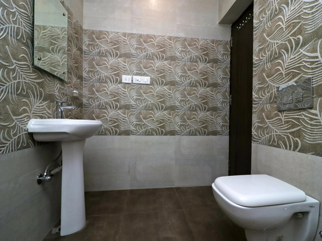 OYO 23221 Amigos Suites