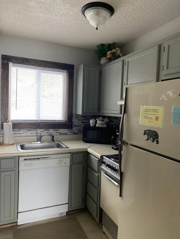 Sugar Ski & Country Club Unit 11-402 Bronze