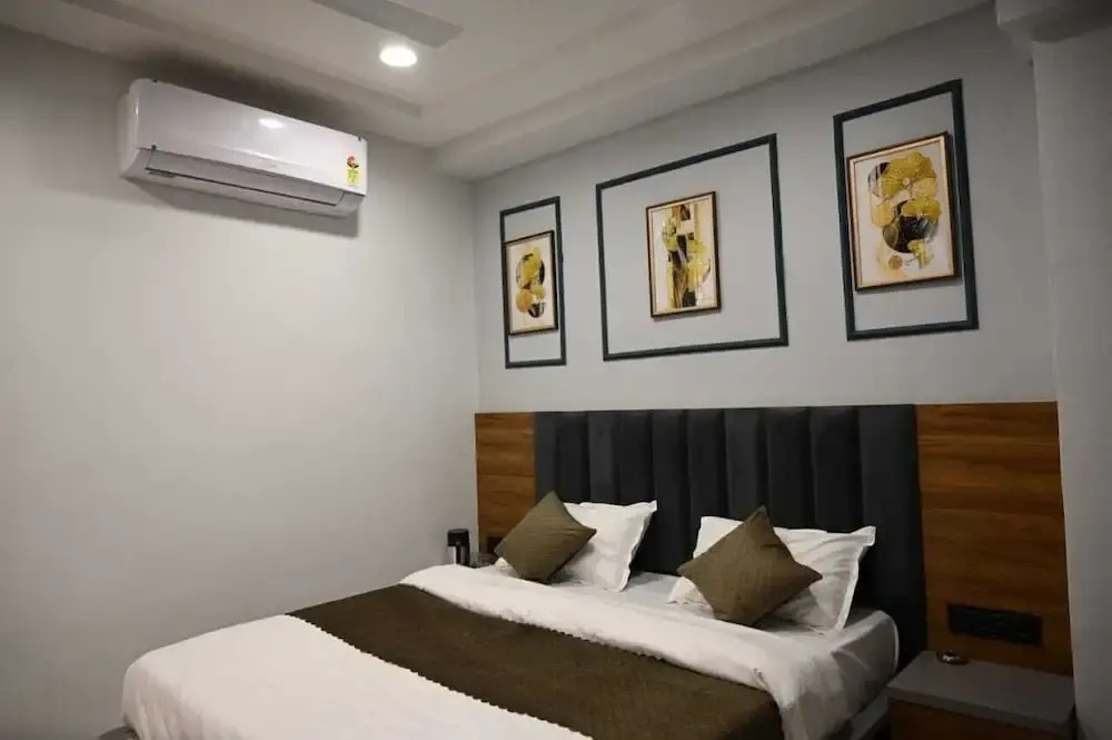 Hotel Sky Gold