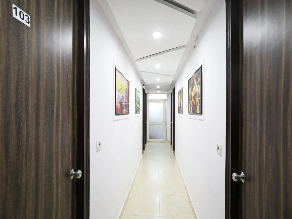 Hotel O RS Residency