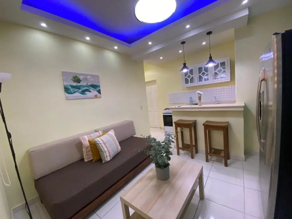 Apartamentos Melya cerca de la Playa Caleta