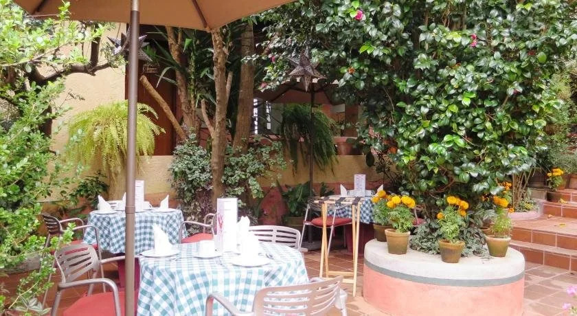 Casa Abierta