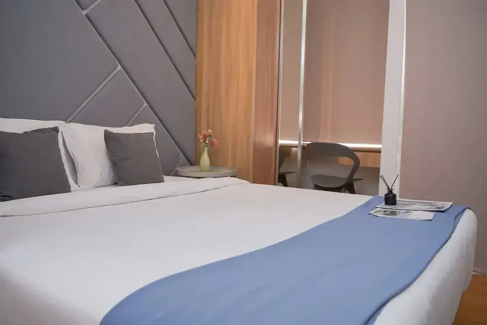 Tidy And Restful Studio At Serpong Garden Apartment
